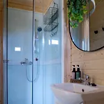 Glamping Tři Oříšky Na Vysočině Lesonice (Trebic)